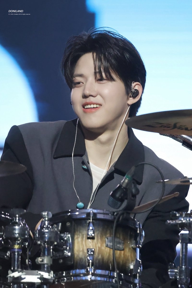 Doniland_825's tweet photo. 260207 The DECADE
#데이식스 #DAY6 #DOWOON #도운 https://t.co/28IGaS3UWU