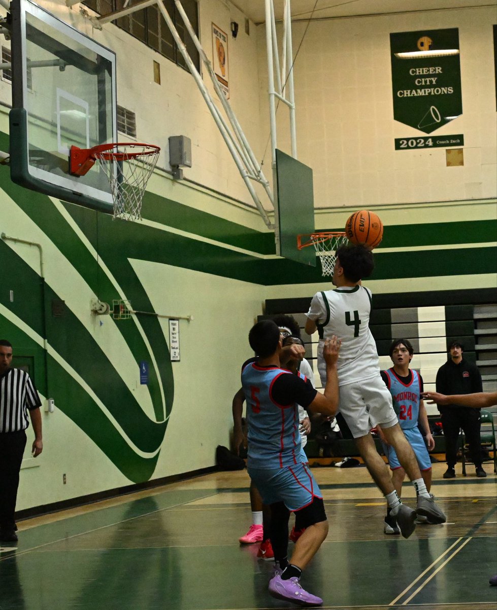 Huntermom51 tweet media