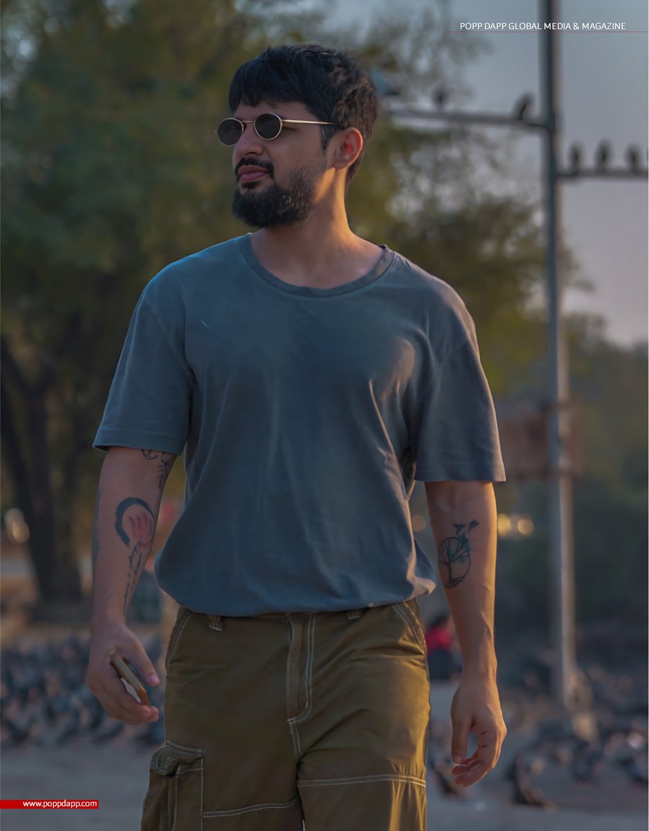 DappPopp's tweet image. YUVRAJ THAKUR – MAN WHO REFUSES TO STAGE LIFE
@yuv_thehuman
POPP DAPP VOL VII ISSUE II JAN-FEB 2026 | INTERVIEW STORY | DIGITAL ISSUE
poppdapp.com/popp-dapp/f/yu…
#poppdapp #digitalissue #fashionmagazine #YuvrajThakur #AuthenticArtist #UnfilteredMoments #VisualStorytelling #Human