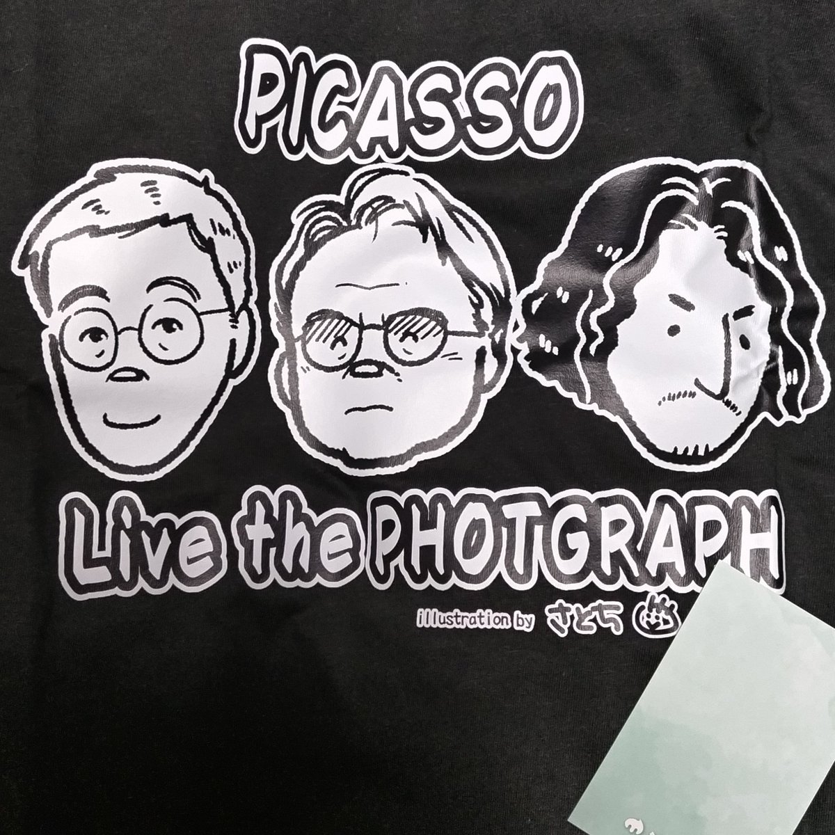 リーダーのツイートにあったライブTシャツこれかと思った😆