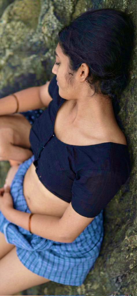 Niyathi Kadambi so thick