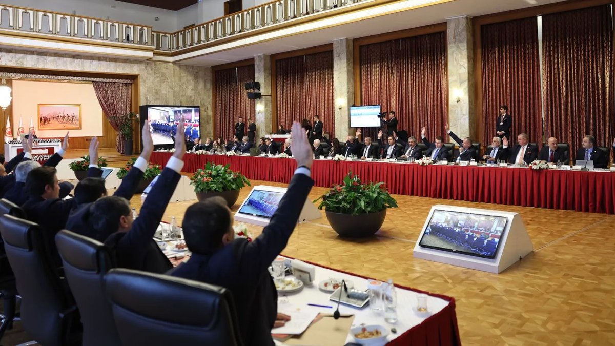 “Kürt sorunu kavram olarak bile yok”: Ortak rapora hangi parti ne dedi?

Detaylar aşağıdaki linkte ⬇️
kurdistan24.net/tr/story/89497…