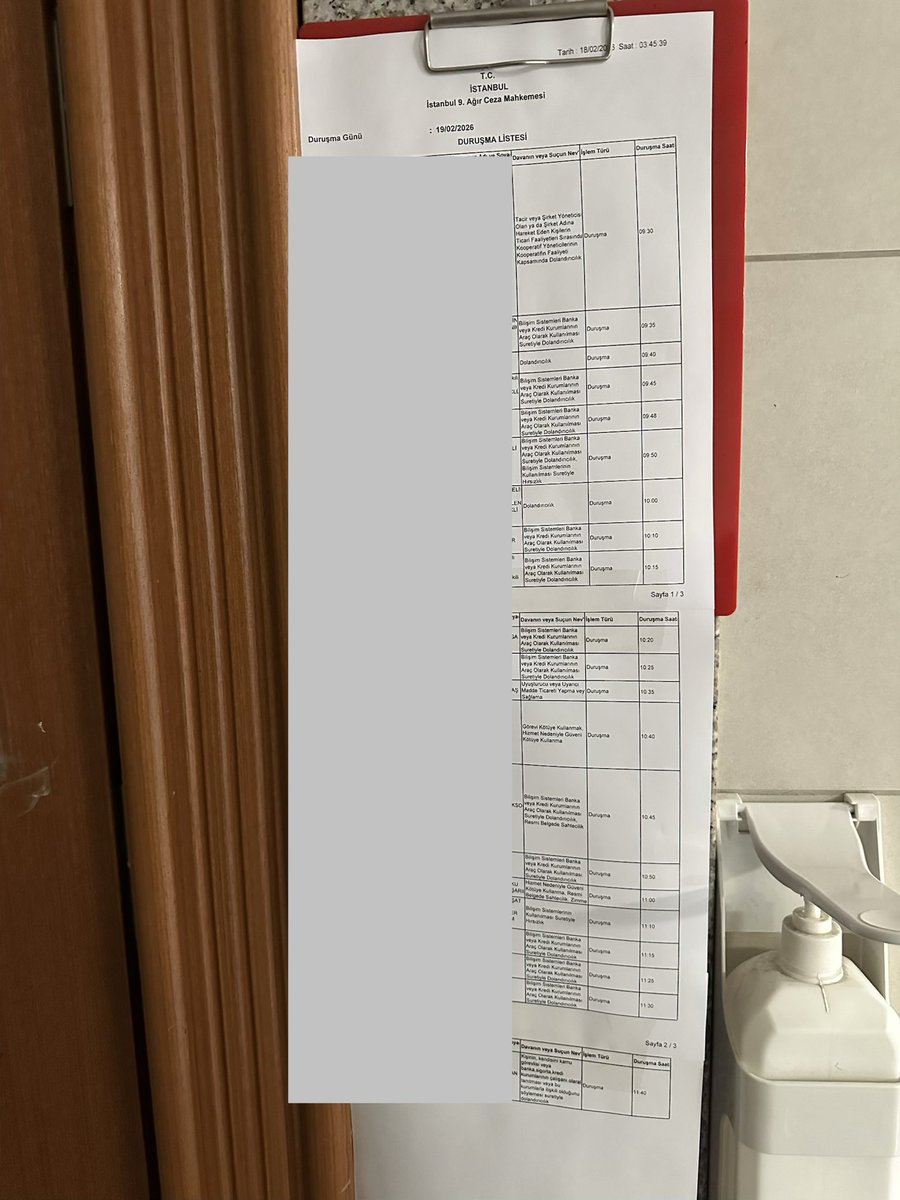 tyildirimhukuk's tweet photo. Ağır ceza duruşmamın olduğu duruşma listesinde tüm dosyaların türü TCK 158 bilişim dolandırıcılığı.. Bu normal olamaz. Burada sistemsel bir sorun var. Devlet kurumlarla alacağı önlemlerle mağduriyetlerin önüne geçmelidir.  Bu insanların her birinin bir hayatı, bir ailesi var.  #TCK158ÇözümŞart #12YargıPaketindeTCK158 @abakingurlek