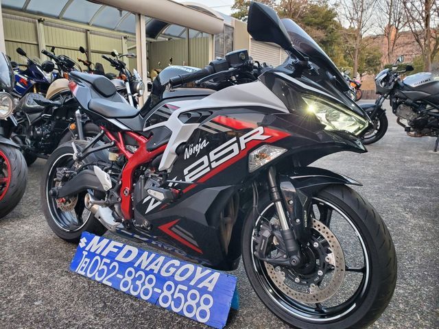 ZX-25R [SE] カワサキ 逆輸入車 250cc4気筒エンジン クイックシフター