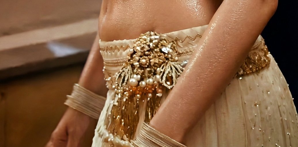 Tap the post 

#TamannaahBhatia