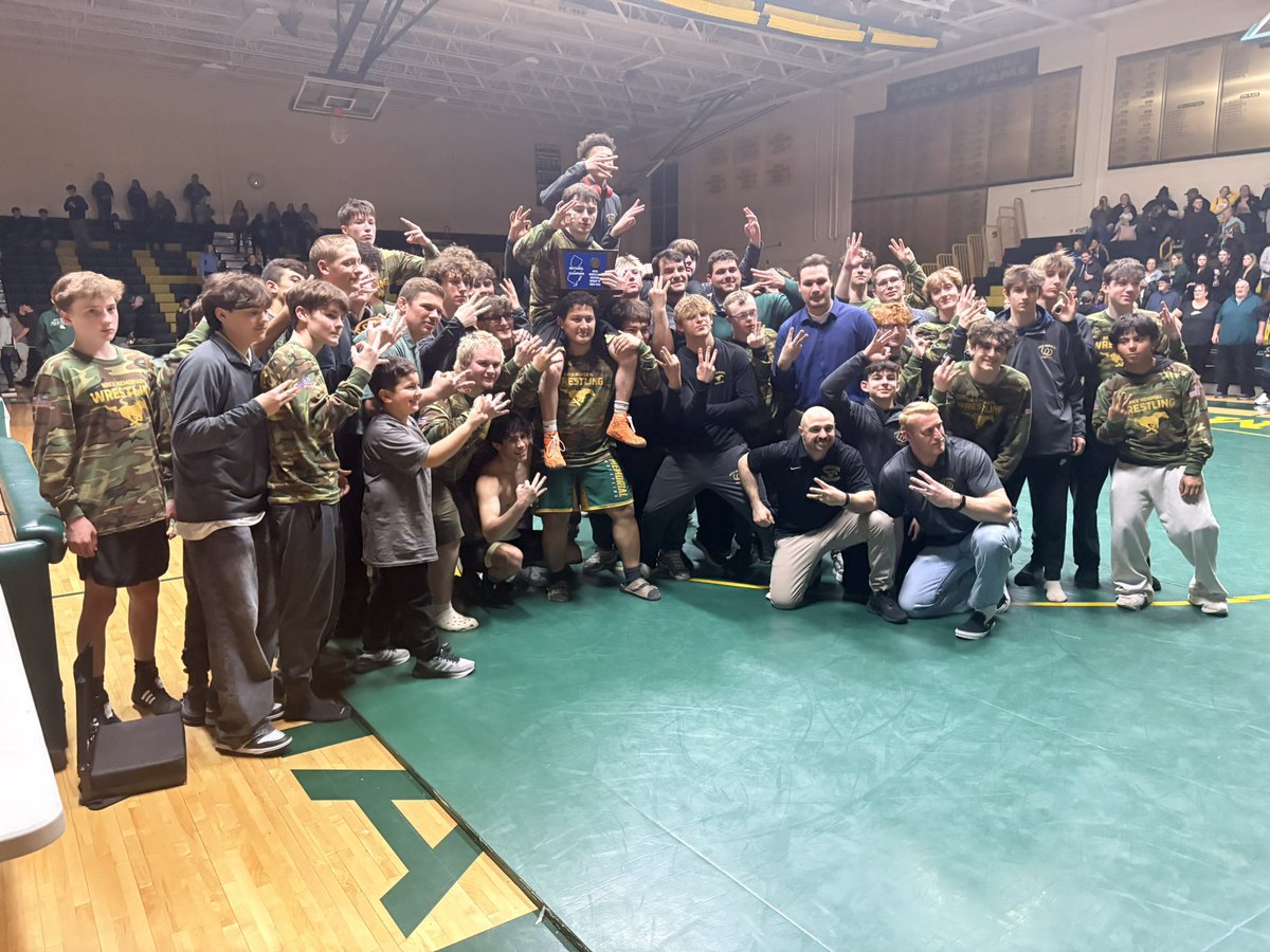 Mustangs tweet media