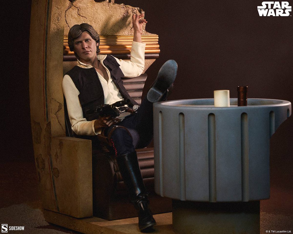 Nin_Nin_Game's tweet image. “Sorry about the mess.” 🌌

Sideshow presents Han Solo (Sorry About the Mess) in the Star Wars Premium Format Figure series, recreating the iconic Mos Eisley Cantina moment in stunning detail.
Pre-order now 👉 bit.ly/3ZJDD6s

#StarWars #HanSolo #Sideshow #PremiumFormat