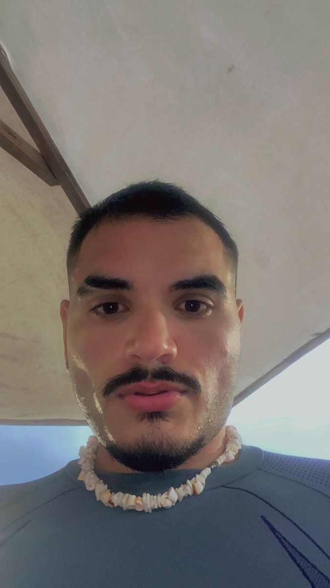 frankii tweet media