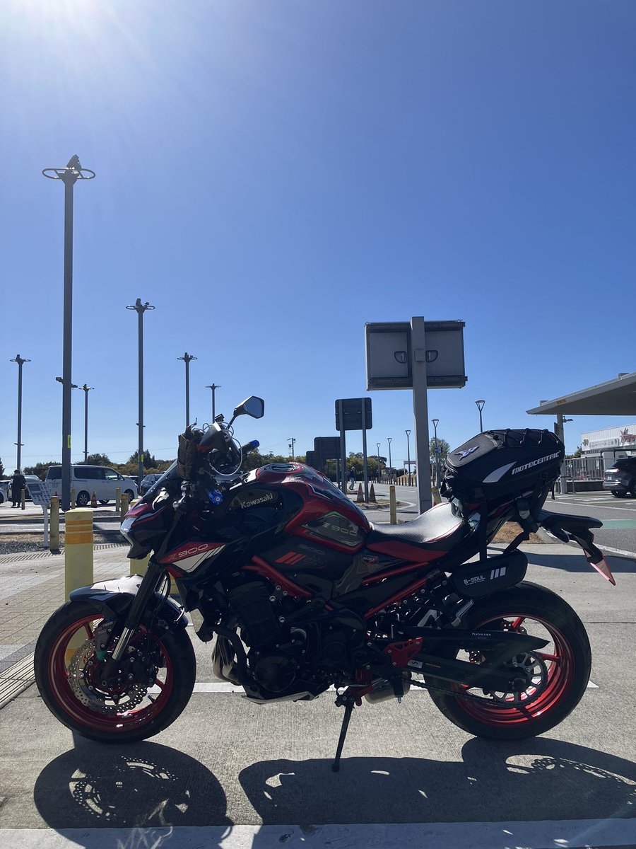 kuwaeclipse's tweet photo. ２０２６年２月１９日【木】

　浜松サービスエリア

#HONDA
#CB1000ホーネット
#Kawasaki
#Z900 https://t.co/shhr0uZnfA