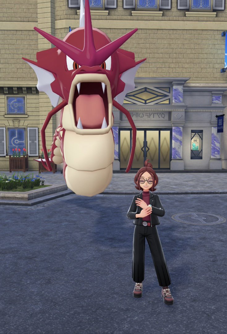 random :) 🐦‍⬛🎲 (@random_fps) on Twitter photo 