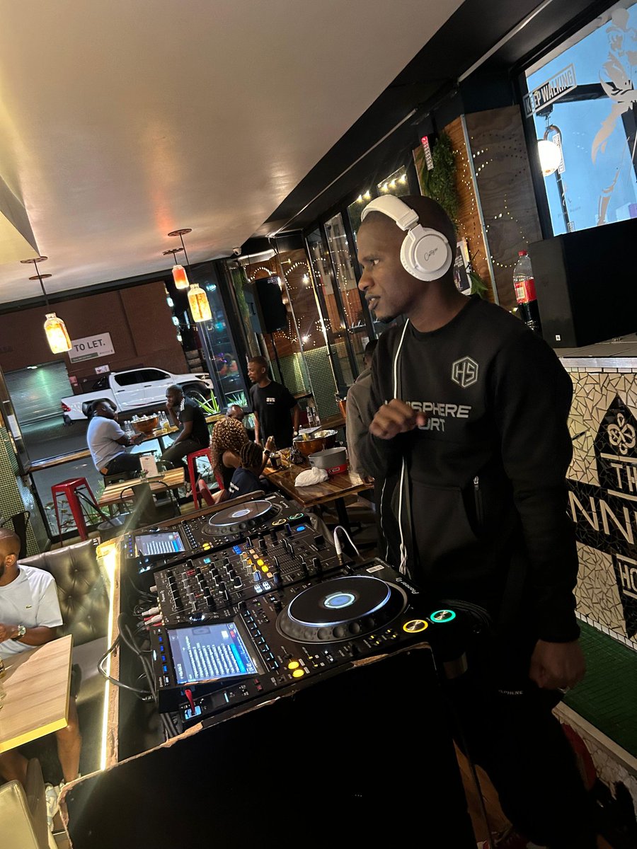 DjZamom's tweet photo. https://t.co/3UPLAoe417