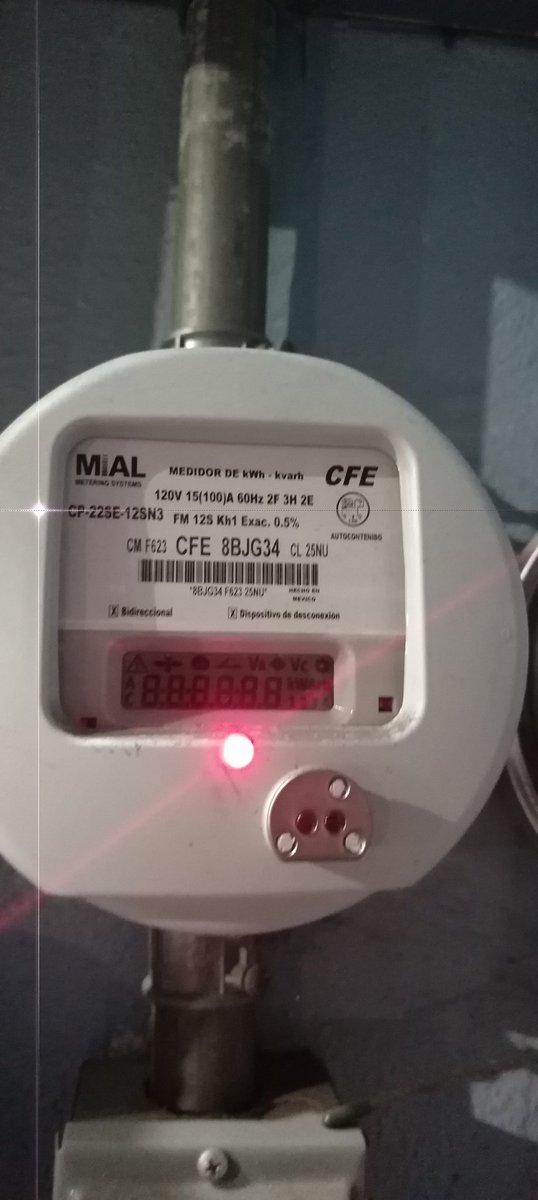 onecho's tweet photo. @CFEmx para reportar una falla en la línea eléctrica del sector Avenida Oaxaca Nro. 106 Puerto Escondido https://t.co/wfMqdEJZ62