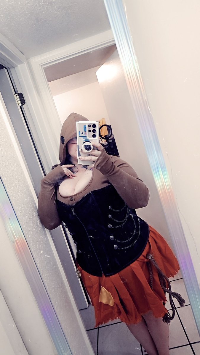 Pan1cPandaa tweet media