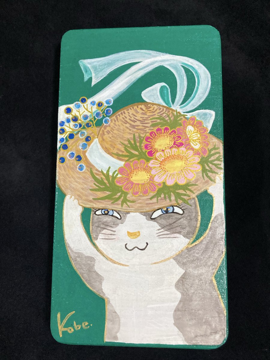 可愛い猫をモティーフにアート作品を制作されてる画家・小紅さんが参加