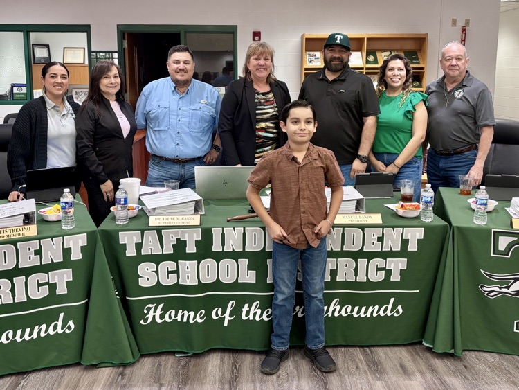 Runnin' Greyhound tweet media