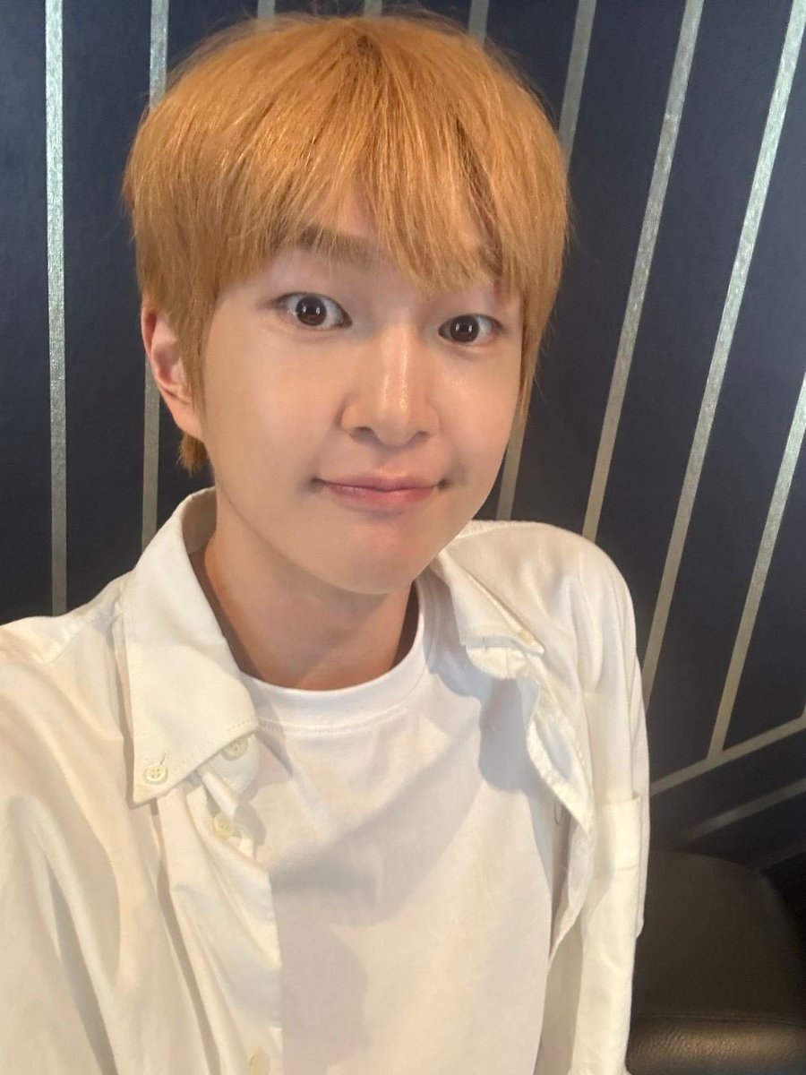 And they said grown men over 30 werent allowed to get their meep on