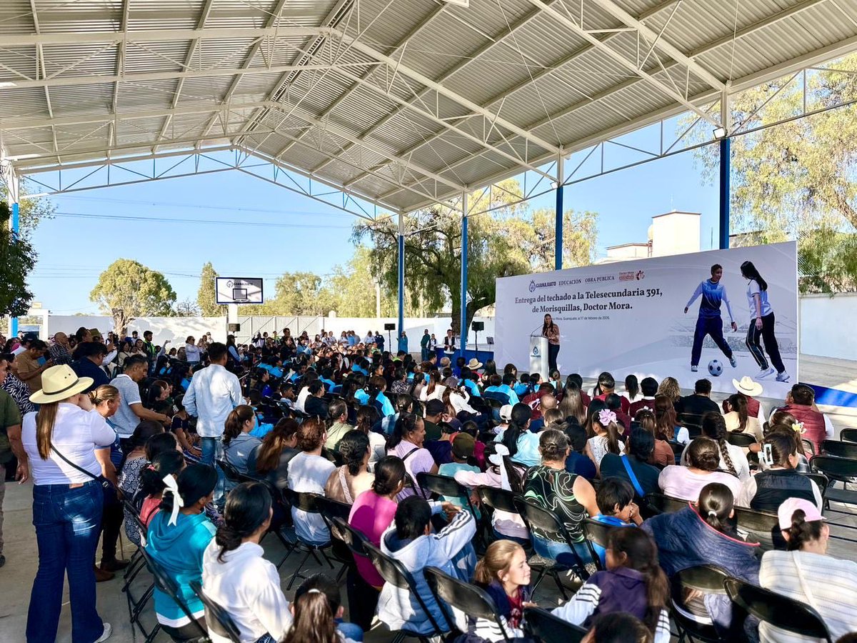 Junto a nuestra Gobernadora <a href="/LibiaDennise/">Libia Dennise</a> , entregamos el techado de la Telesecundaria 391 en la comunidad de Morisquillas, en Dr. Mora, una obra que les permitirá realizar sus actividades sin que la lluvia o el sol los detengan. 🙌🏼

#ChambeandoParaTi