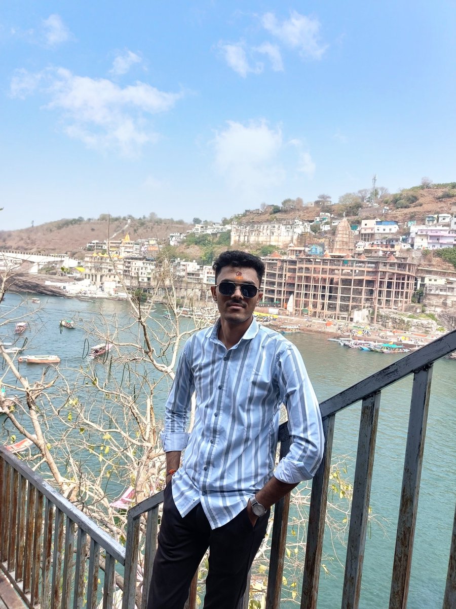 gireshraj's tweet photo. Omkareshwar jyotirling https://t.co/WBogPbsG6V