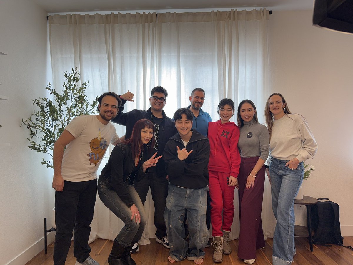 Corinne Bernett tweet media