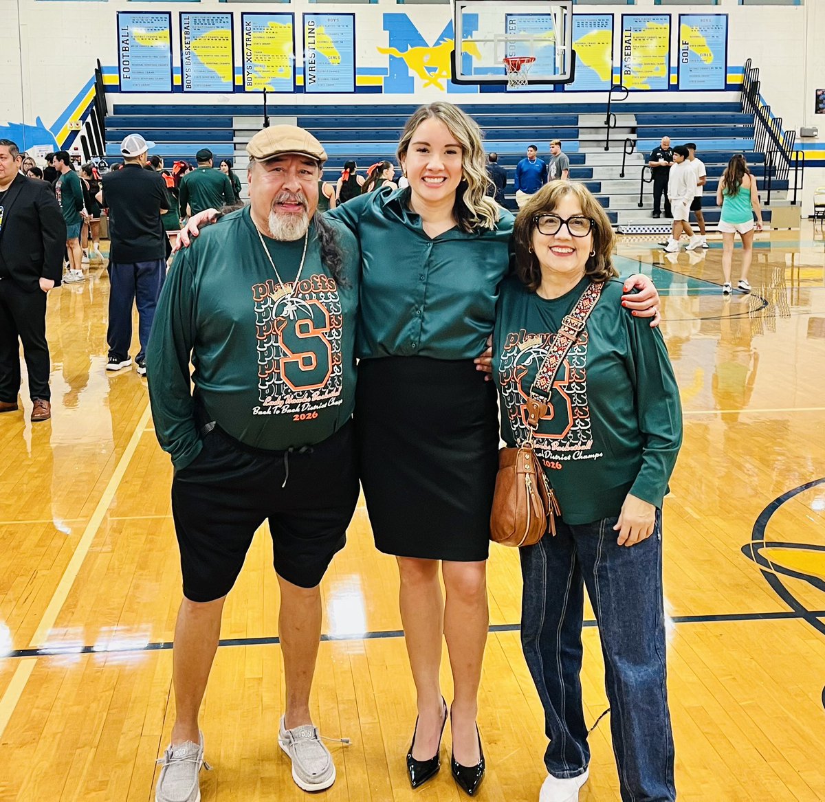 Rebecca Littleton tweet media