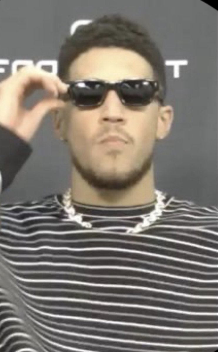 Loogie69 tweet media