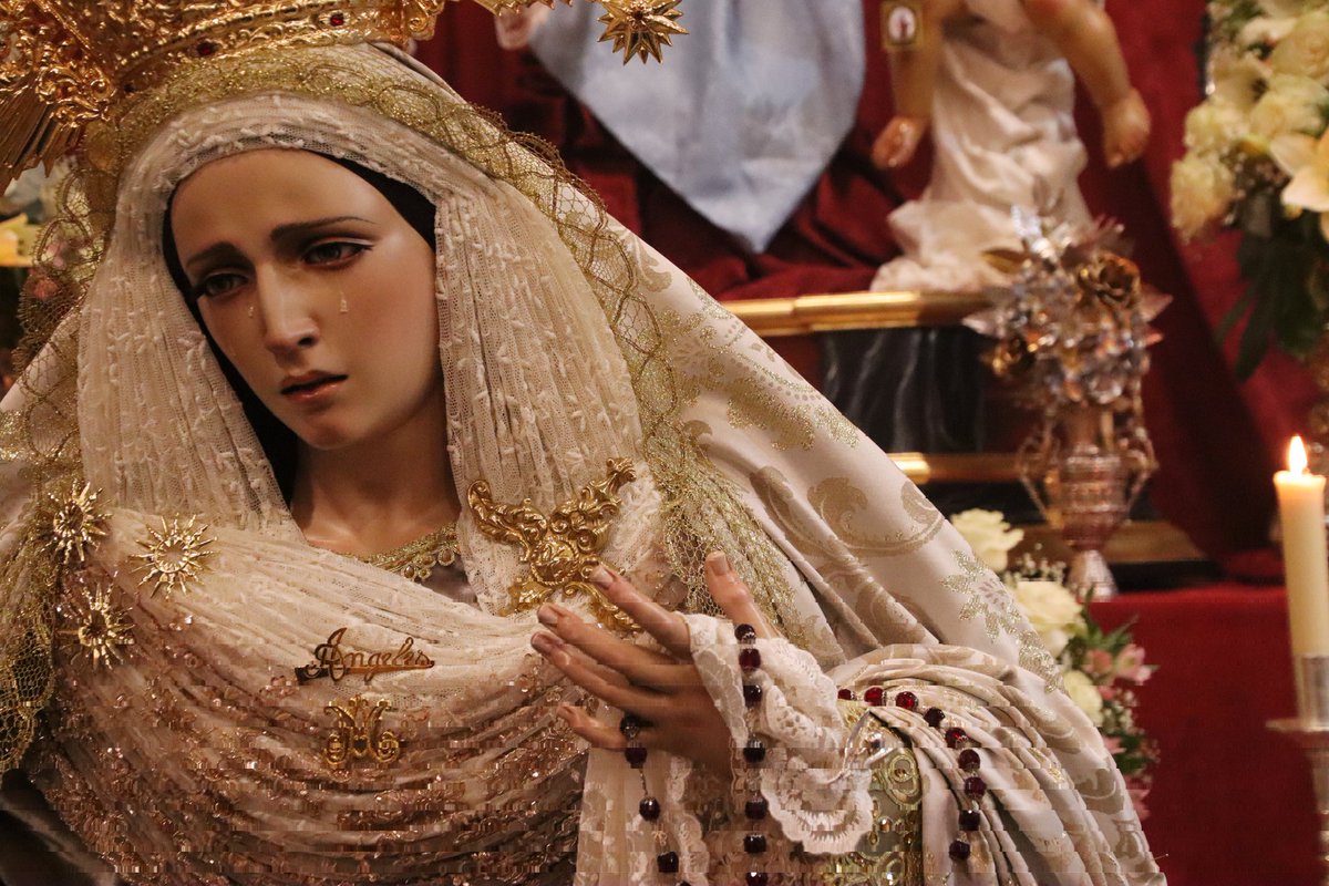 Jueves de Reina de los Ángeles.

Fotografía: <a href="/Antonio_Espanta/">Antonio Espantaleón</a>