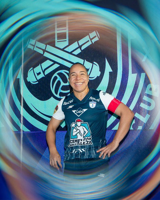 USA bombardea Irán y comienza la 3a guerra mundial

La putísima CM de la liga MX femenil:

"Es un buen momento para recordar cuando Charlyn Corral bombardeó de goles al Mazatlán en la jornada 4 del Clausura 2022"