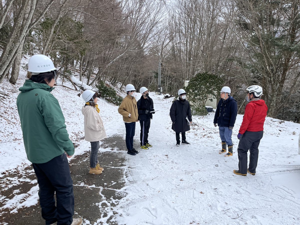 nenv_UTokyo's tweet photo. 柏キャンパスでサイエンスキャンプが開催されました〜！！🔬🎉
学部1年生のみなさんが柏キャンパスに集まり、研究体験にチャレンジ！✨

自然環境学専攻でも、研究環境を活かした様々なプログラムを実施🌿🌏

これからの成長がますます楽しみです！！🙌✨
#utokyo #nenv #gsfs https://t.co/ZZ3LSg85Wr