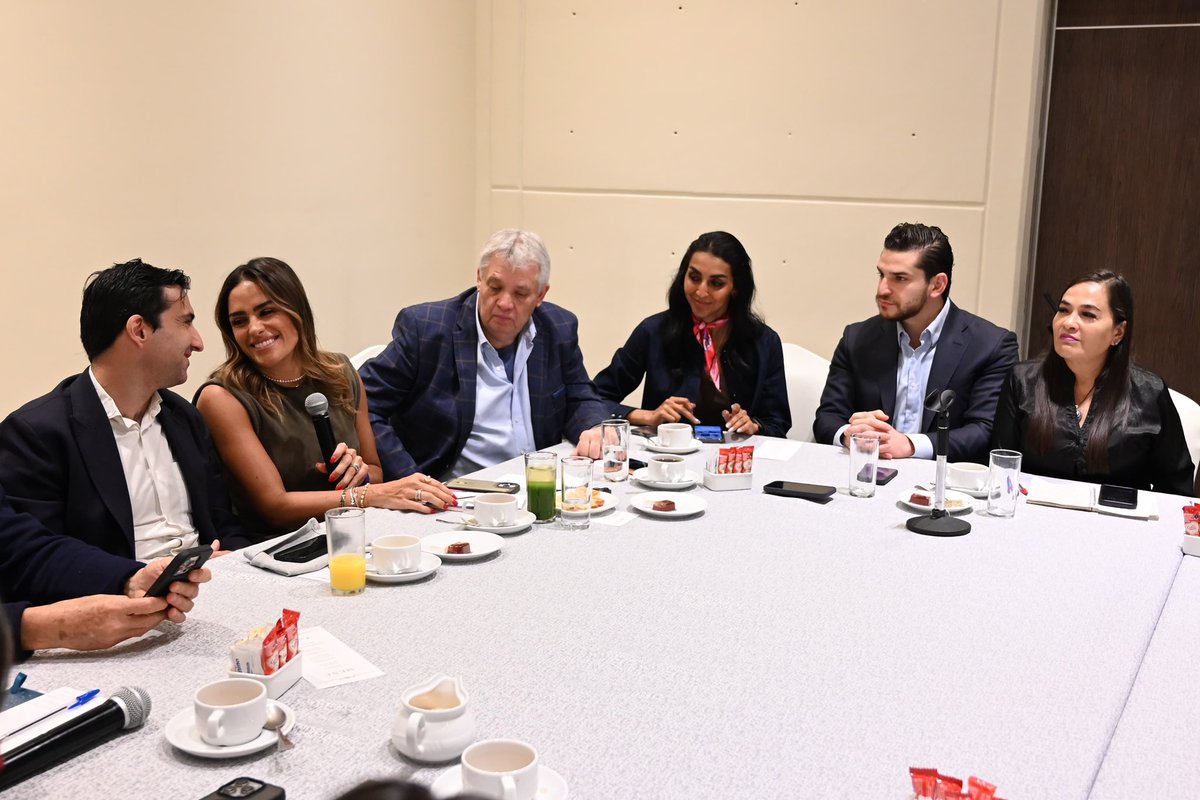 Alessandra Rojo de la Vega tweet media