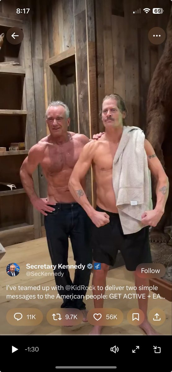 privatemike32's tweet photo. Kid Rock brutally frame mogged by HHS leader. #looksmaxxing https://t.co/P81sWL3L0v