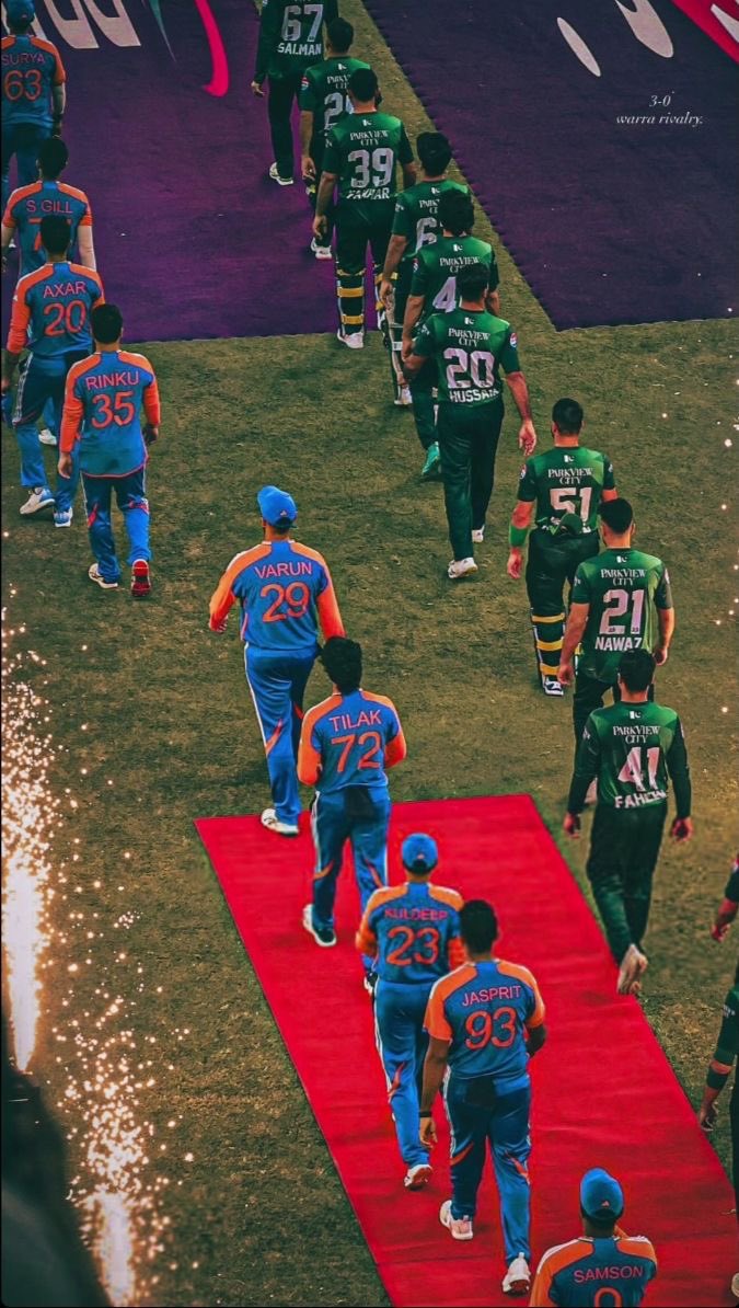 PradhapSTR's tweet image. #INDvsPAK #RISERCONCERTD2 india vs pakistan  
World Cup🏆🏆