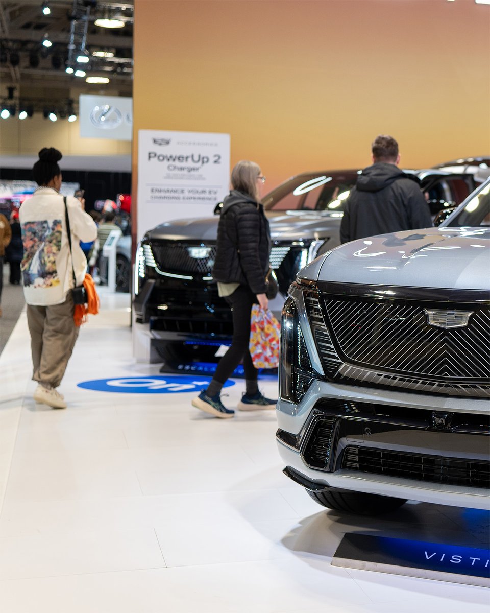 Canadian International AutoShow tweet media