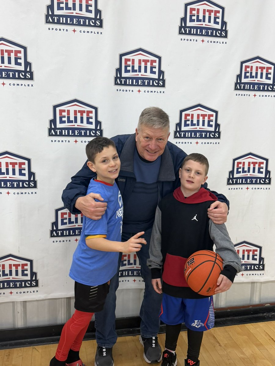 Bryan N Dutton tweet media