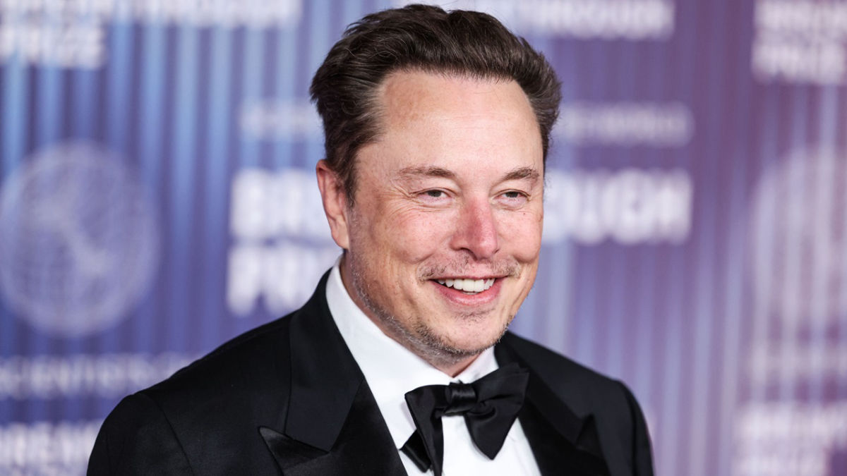 Coinvo's tweet photo. CRAZY: Elon Musk confirmed Tesla will sell Cybercabs for $30,000 or less to customers for personal use! https://t.co/wpM5YdwFkd