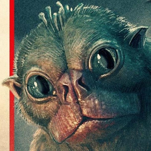 DiscussingFilm's tweet photo. Dan Trachtenberg explains how Bud is the emotional center of ‘PREDATOR: BADLANDS’.

“This little creature that [Dek] discards and thinks ‘I don’t need it,’ he discards it in much the way his father was discarding him, but ends up realizing it’s actually something more important.” https://t.co/YvmBh7FkOz