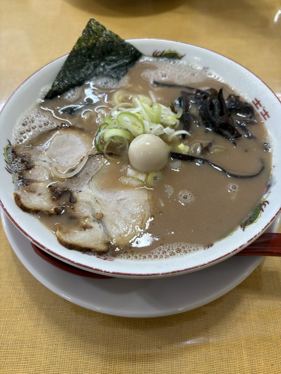 うまいヨゆうちゃんラーメン@大和
⚪︎チャーシューメン🍜
⚪︎ラーメン🍜

#うまいヨゆうちゃんラーメン
#百名店
#神奈川県大和市
#どっ豚骨
#接客最高