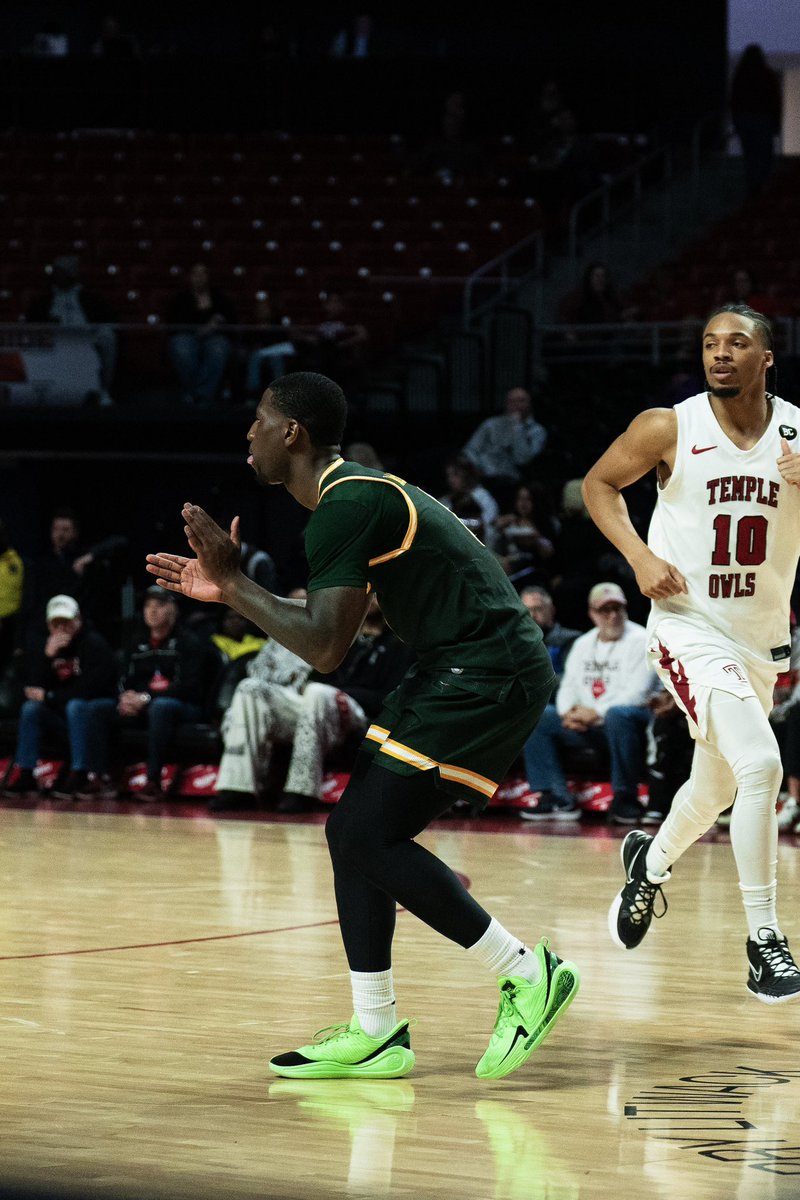 Road WIN in Philly 🐉🔥

#WinAsOne