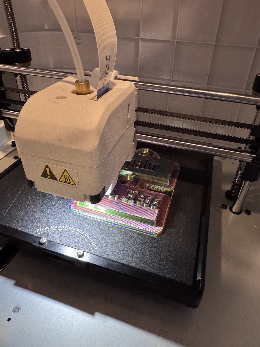 1st Maker Space tweet media