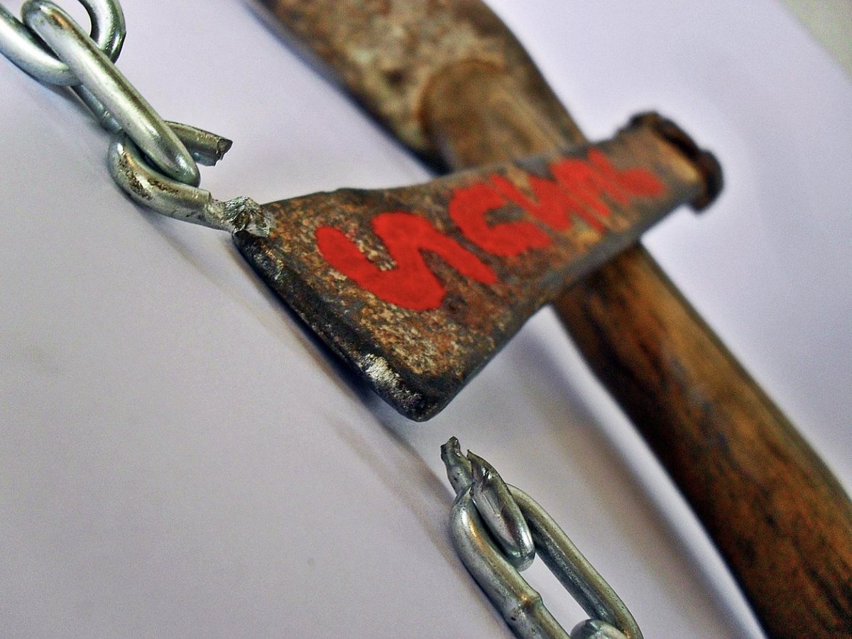 CoffinMedia's tweet image. Lent is not self-loathing. It’s spiritual rehab for the will. Fast from what enslaves you; feed on what frees you; choose God above the addiction—again and again—until grace rewires the heart. 'Tis is the season to heal. #Lent #Conversion #Sanctity