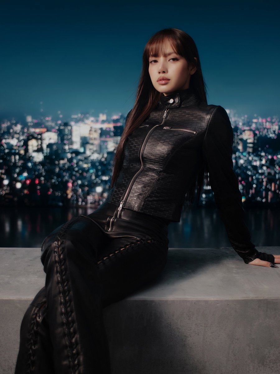 wearelloud's tweet image. 