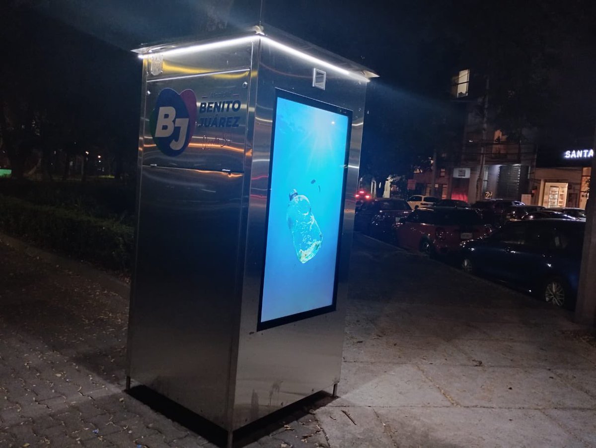 Cam Martínez tweet media