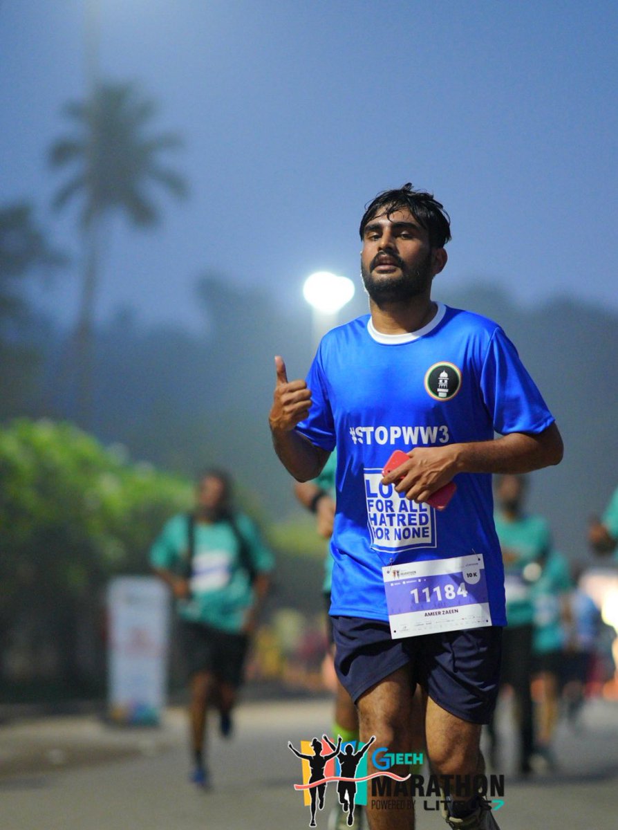 AmeerZaeen's tweet photo. #AhmadiyyaMuslim Jamaath #kerala Running keralas Biggest #Marathon by Giving a message To the world to #STOPWW3.
#gtechmarathon #Gtech #peace #WorldWar3 #war https://t.co/Xh1nCqBKaU