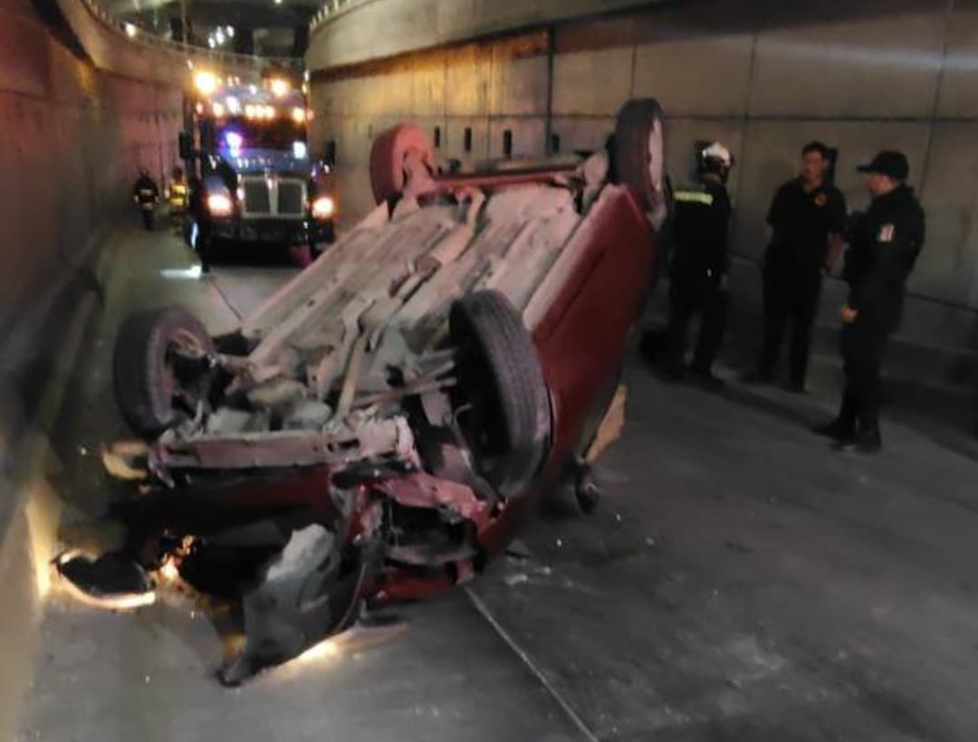 MUJER RESULTA LESIONADA TRAS VOLCARSE EN PASO A DESNIVEL DE SIGLO XXI

Información extendida aquí: elojodeaguascalientes.com/2026/02/mujer-…

#Aguascalientes #Noticias