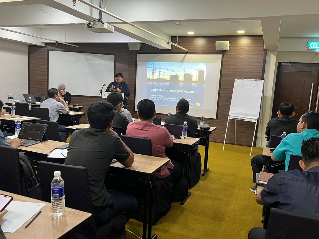 uvm_jkr's tweet photo. 10-12 Februari 2026 SUBJECT MATTER EXPERT (SME) PROGRAMME VALUE MANAGEMENT FOR PUBLIC SECTOR DECISION MAKERS
@SUKTRG 

yang dimudahcara oleh pasukan fasilitator
@uvm_jkr
@JKRCPAB

@IPJKR_Official

@RoslanisE

@JkrMaria

@RbSafarina

#IamJKR #KitaJKR #JKRsynergy #JasaKepadaRakyat https://t.co/1DvuwuOM0C