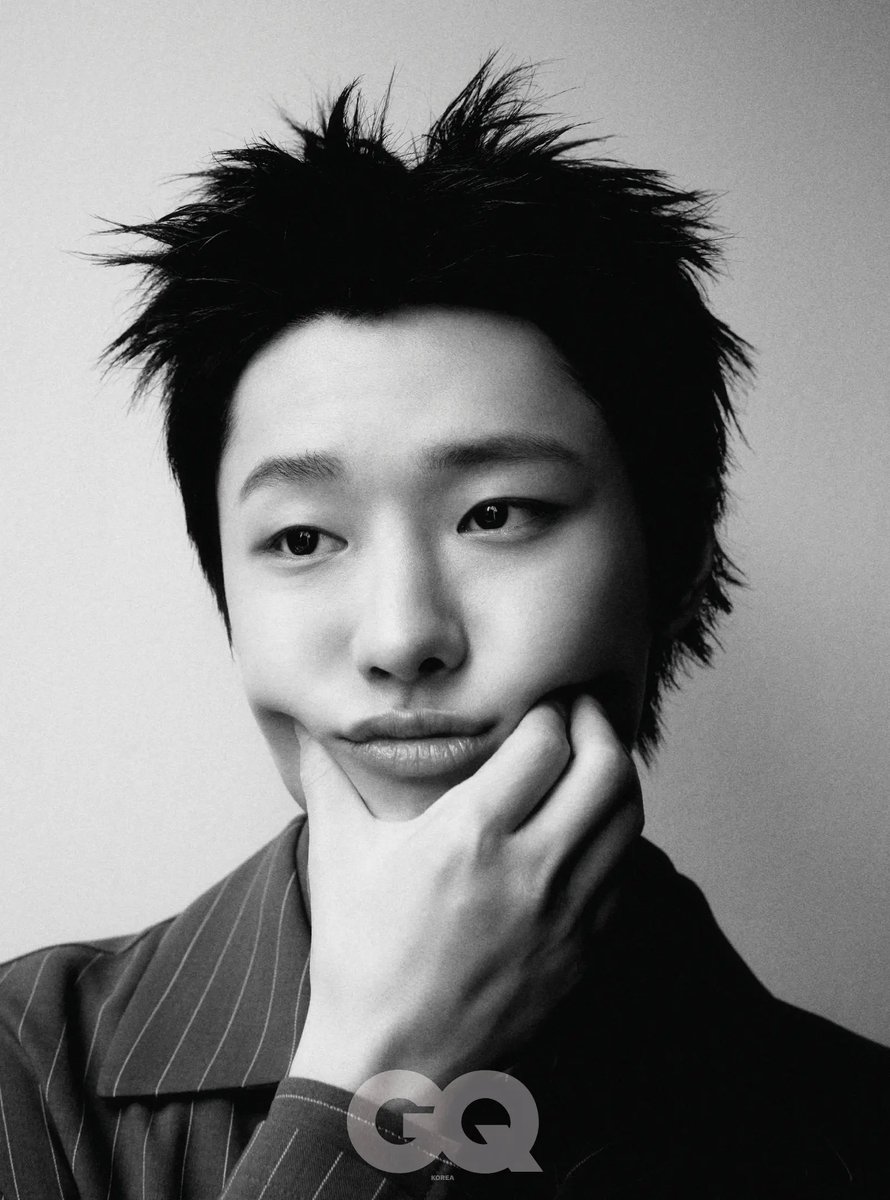 지큐 3월호 #WOODZ 
EXIST 소멸하고 불멸하는 우즈

gqkorea.co.kr/?p=360866