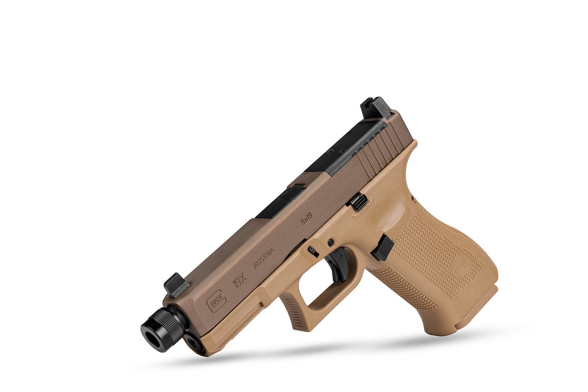 gggMCWggg's tweet image. UMAREX/SRC GLOCK G19X MOS GBB（セラコート仕様）写真更新いたしました。
本体は在庫ございます。
詳細：bcsw.co.jp/search/UMAREX%…
CO2マガジンは入荷待ちのため、同梱のご注文分は入荷次第まとめて発送となります。
#サバゲー #Airsoft #GLOCK #GBB #Cerakote
