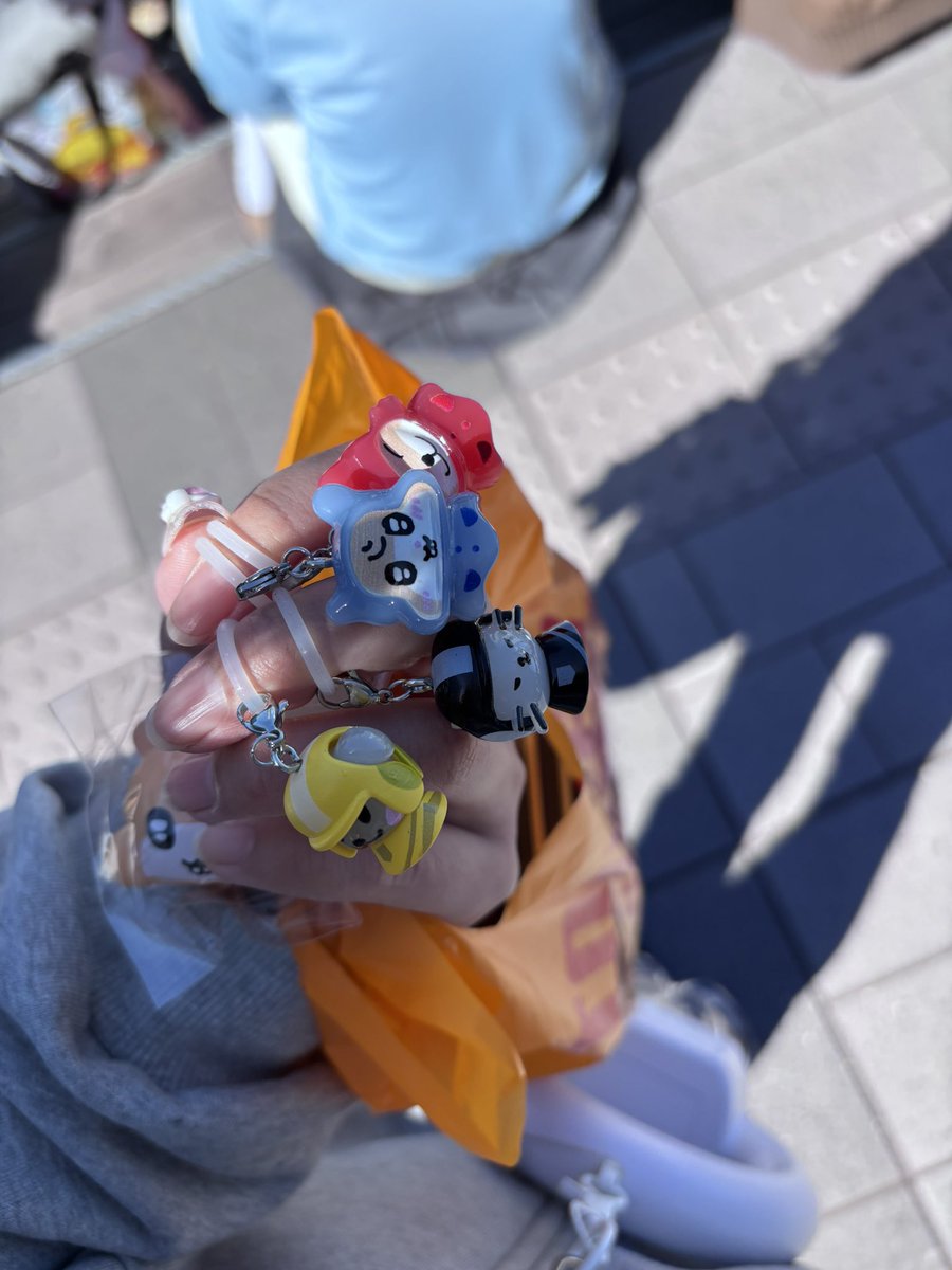 𝙧𝙞𝙨𝙖 tweet media