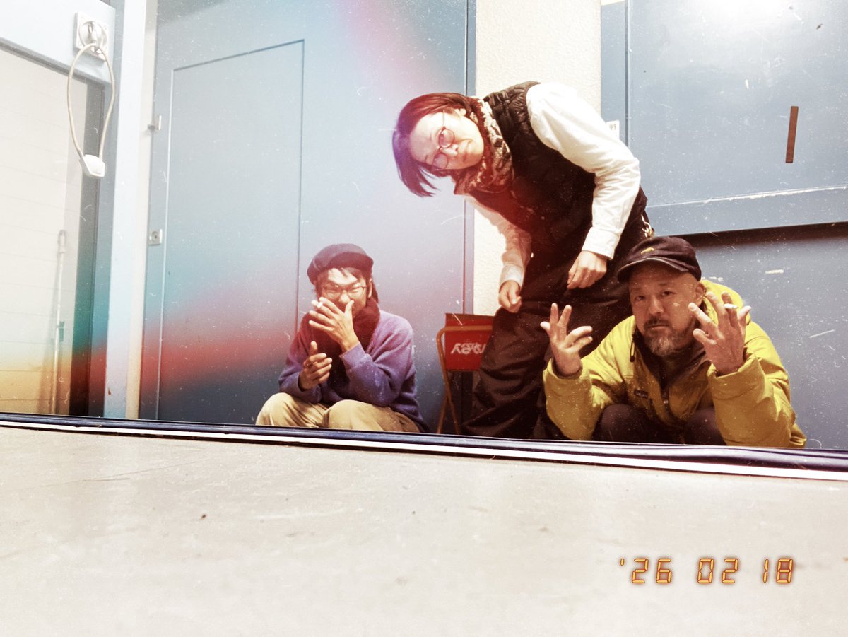 ムーズムズでした。
ワンマン終えて、なんだか気持ちが楽になりました。
次は2/21 土　ムジカジャポニカです。
楽しみです。