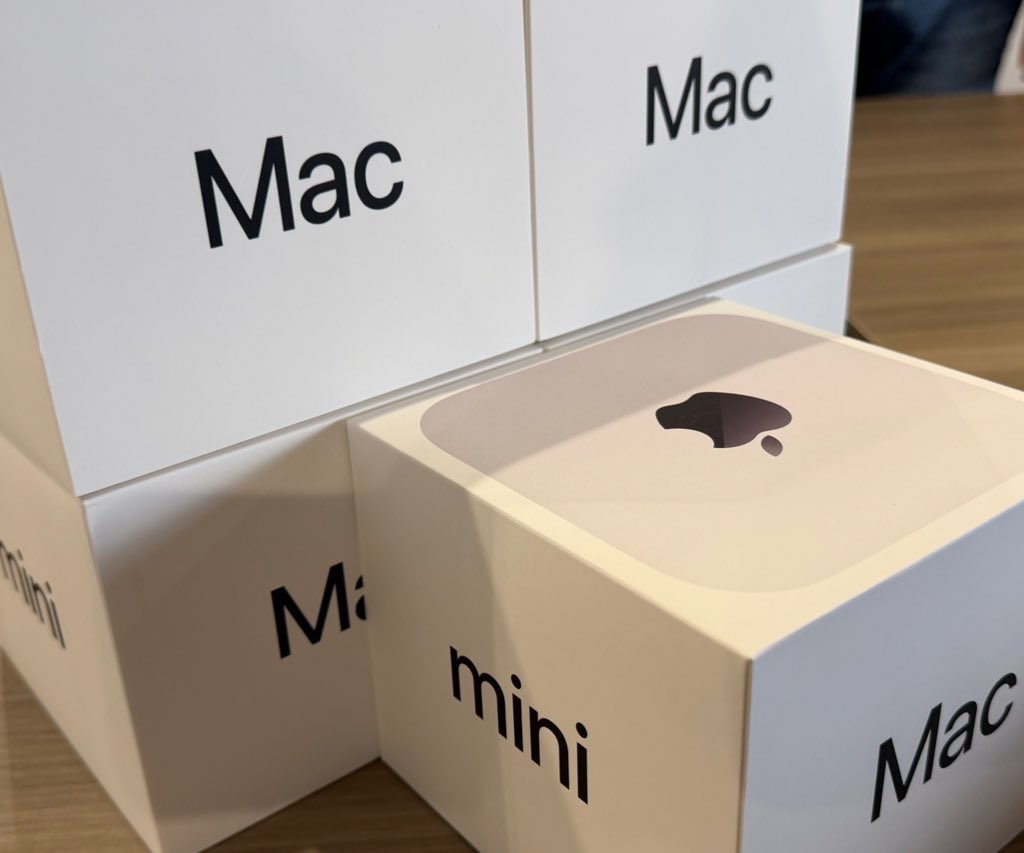 kinoshitay's tweet photo. 勝俣さんに遅れましたが僕もMac mini 10台購入しプレゼント企画やります
(2/20渋谷に届きます)
・OpenClawなどAI触り倒したい
・学生・自分で買えない人優先
・自分で持ってる人も欲しい人も渋谷のネクベでセットアップ会を随時シオン @Shion_Seki がやりますので僕かシオンにDMください!
#起業しろ https://t.co/PswRGlH06p