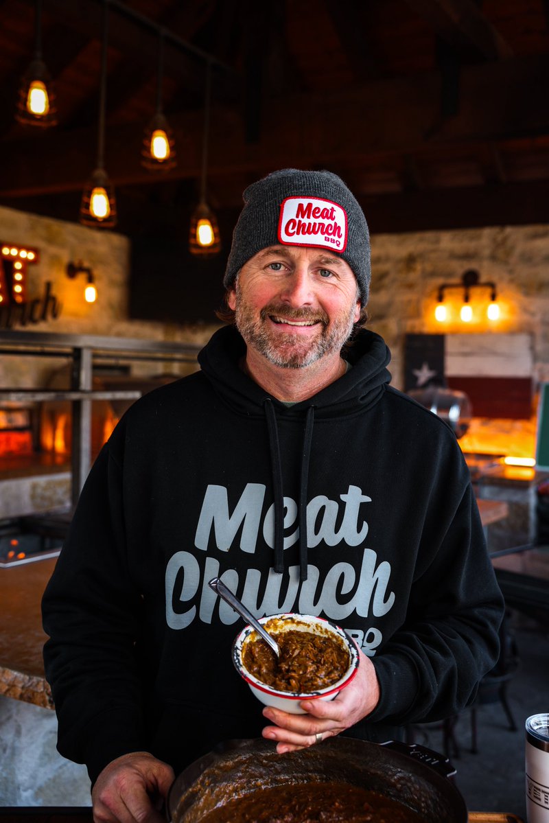 MeatChurch's tweet image. Maybe my best story telling video ever. A chili served in Dallas County jail in the 1930s that was so good, inmates asked Sheriff Schmoot for the recipe upon release. youtu.be/RPZ0VjGN8o4